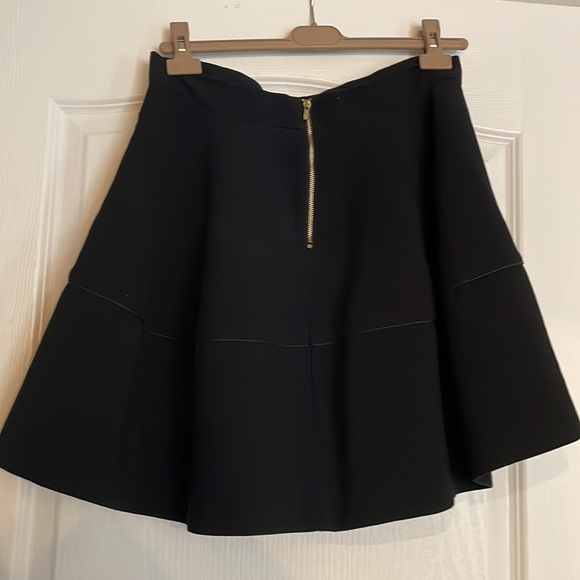 H&M circle skirt - Picture 2 of 5